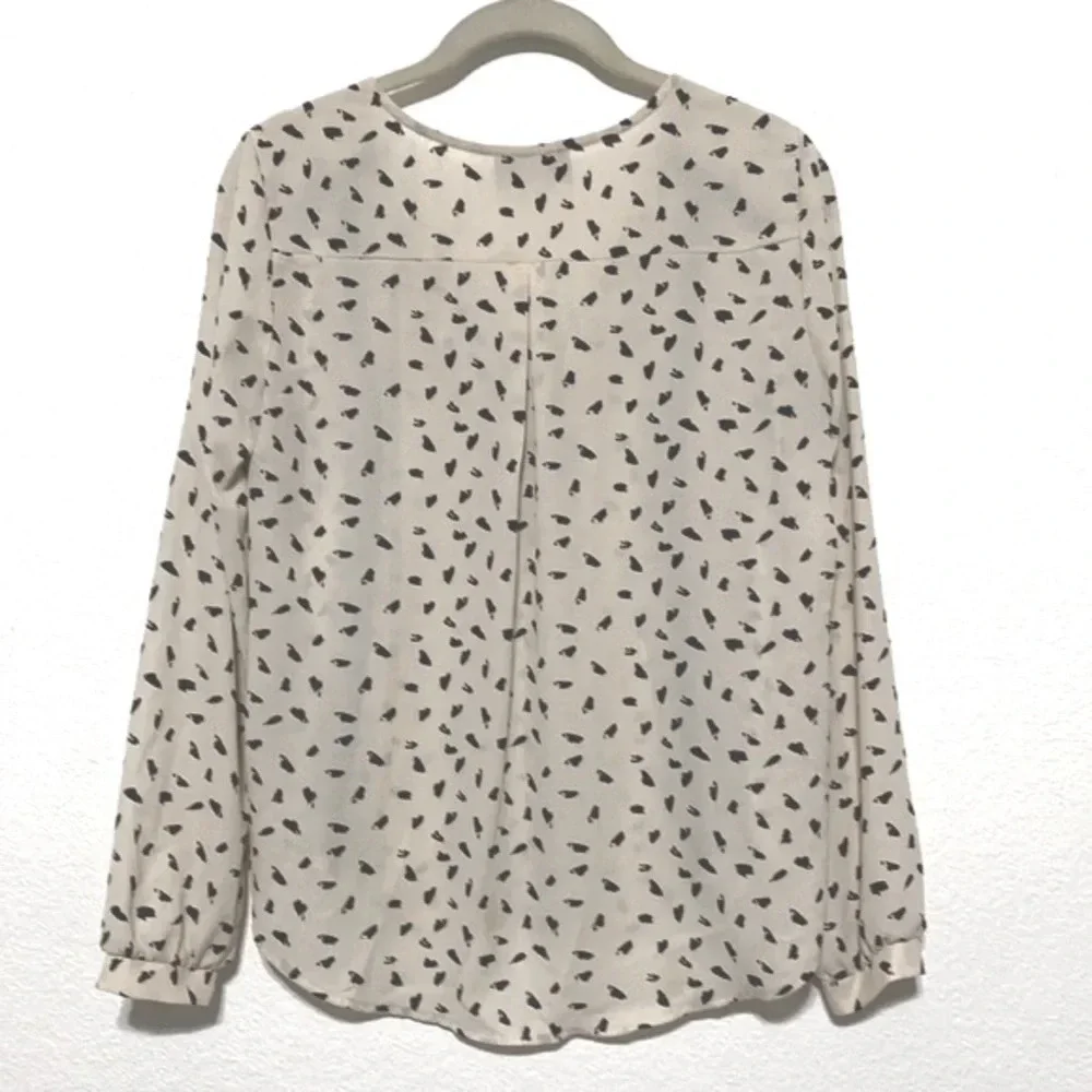 ASTR the Label Cream Black Speckled Popover Long Sleeve Chiffon Blouse Size XS